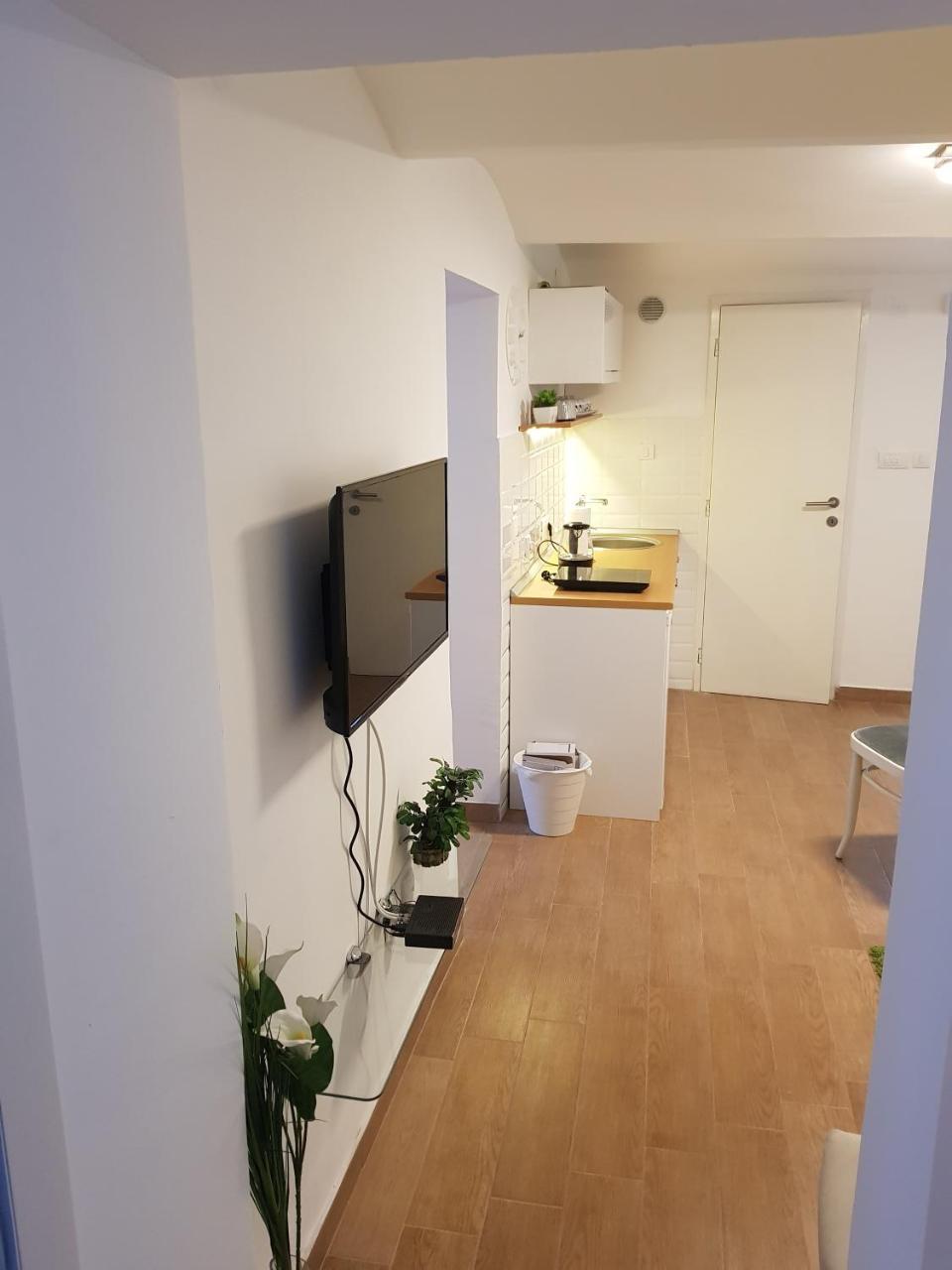 Inter Apartment Belgrade With Free Parking Ngoại thất bức ảnh